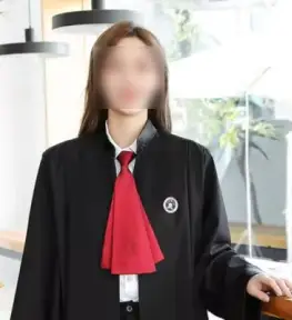 王律师