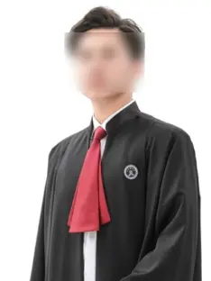 李律师